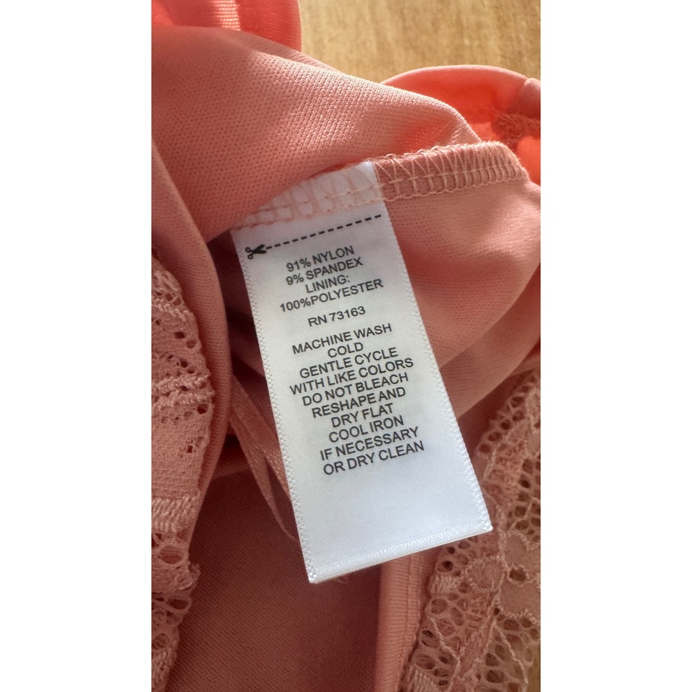 Cable & Gauge Pink Floral Lace Halter Neck Sleeveless Top Medium - Picture 4 of 6